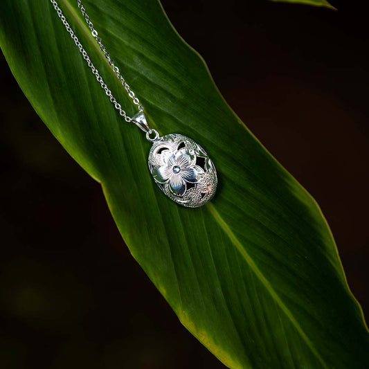 Pendentif Bouclier Fleur de Cerisier